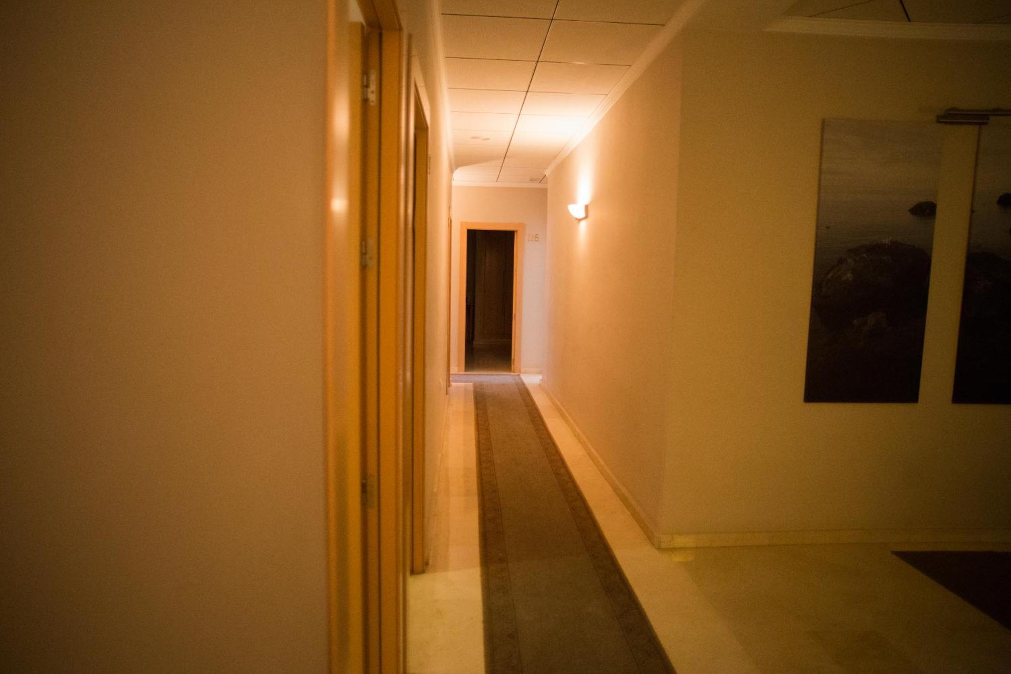 Hostal Albero By Eme Hoteles Sanlucar la Mayor Bagian luar foto
